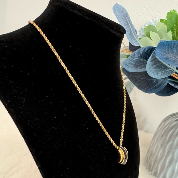 4. Christian Dior Crystals Shell Necklace - Picture 6 of 16